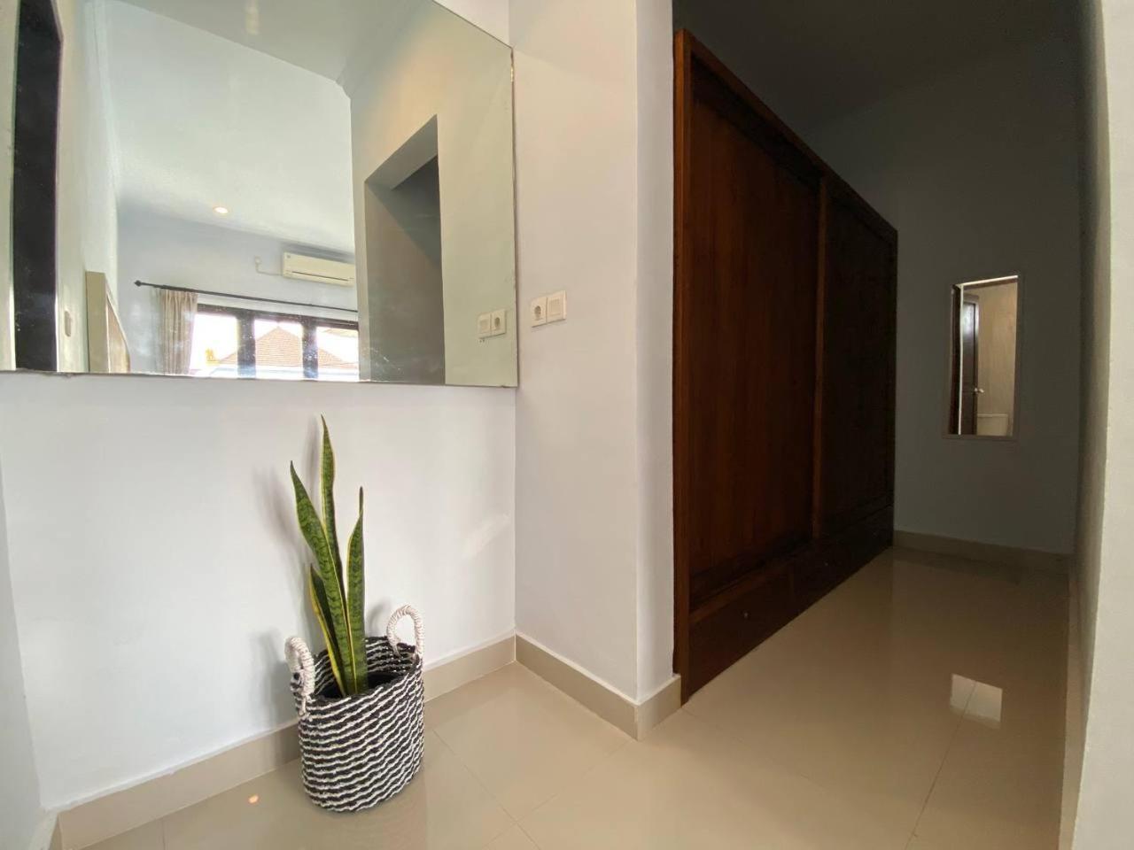 Villa Mayu Dedaries Seminyak Eksteriør billede